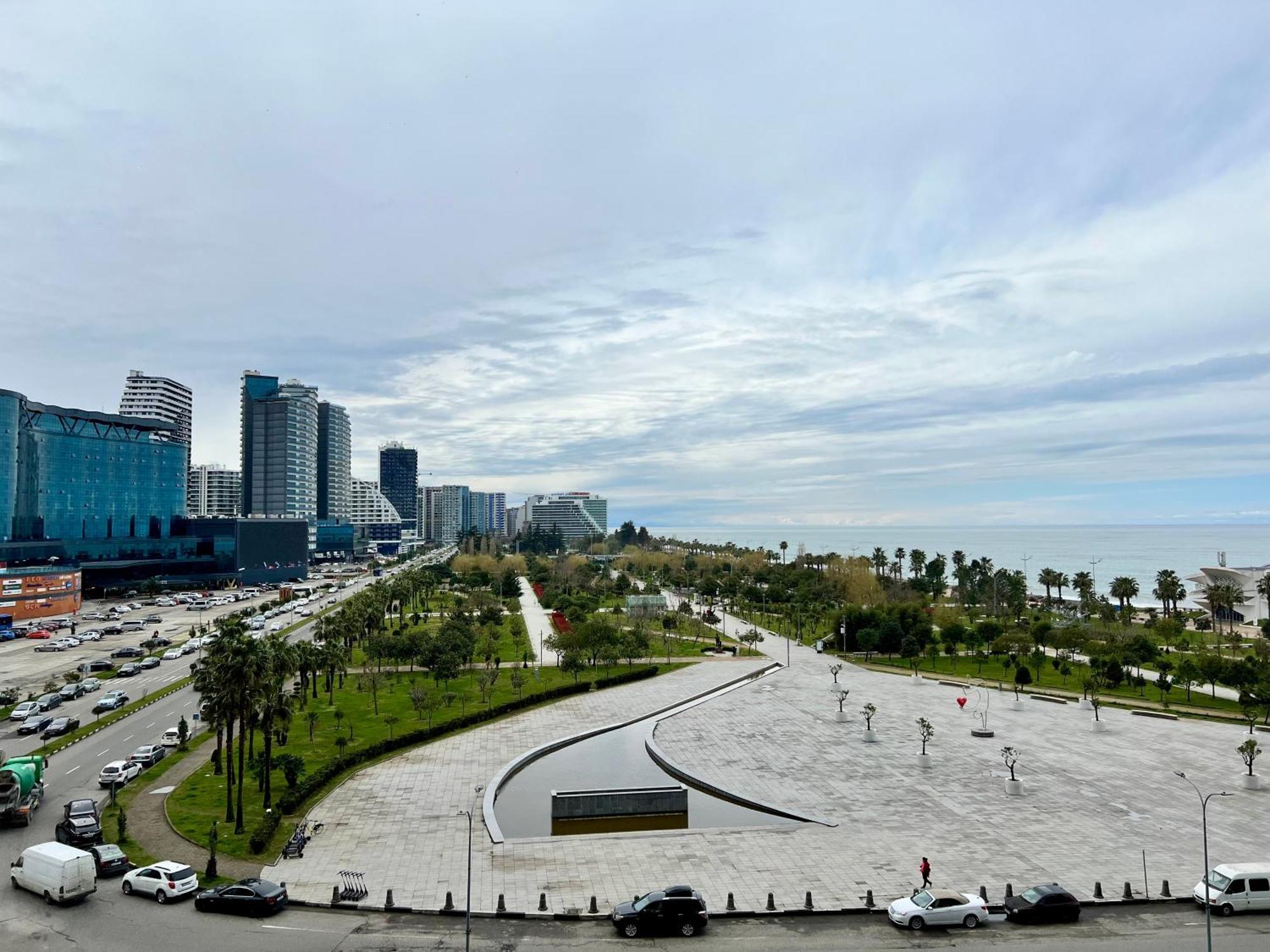 Orbi Beach Tower บาทูมิ ภายนอก รูปภาพ